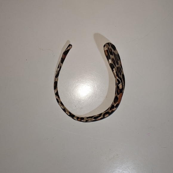 Womens sexy C-string thong panties in Cheetah print - Picture 1 of 3